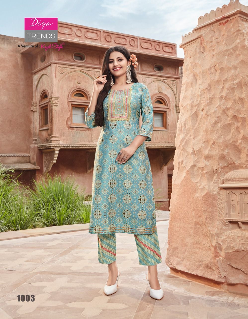 Goldy 1 Fancy Latest Designer Ethnic Wear Foil Print Kurti With Bottom Collection